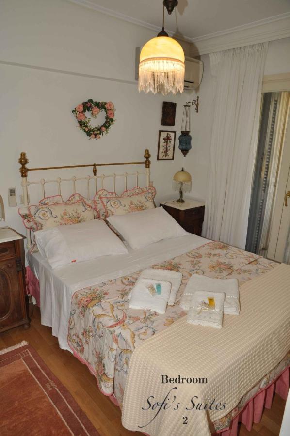 Sofi'S Suites Andros Екстер'єр фото
