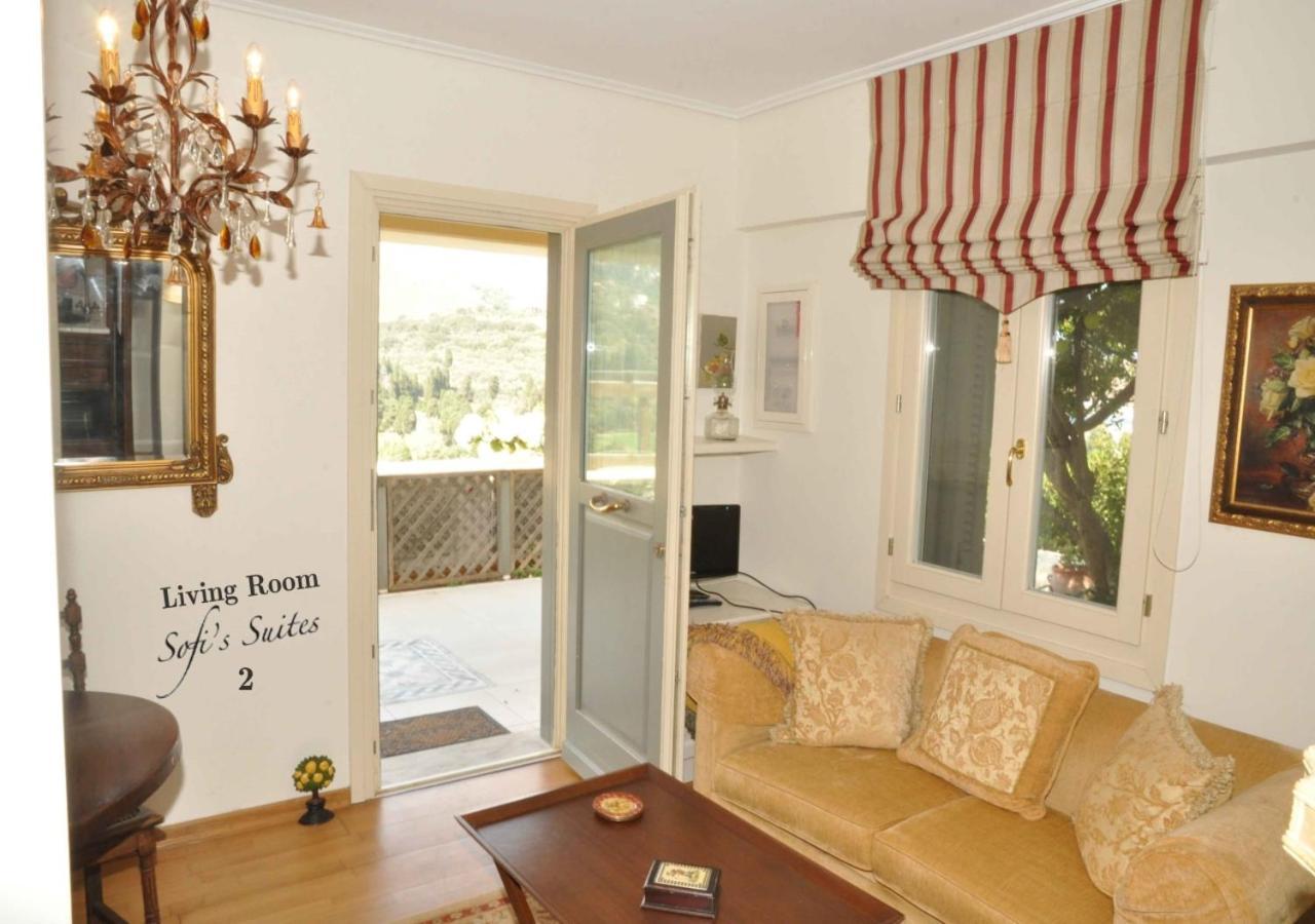 Sofi'S Suites Andros Екстер'єр фото
