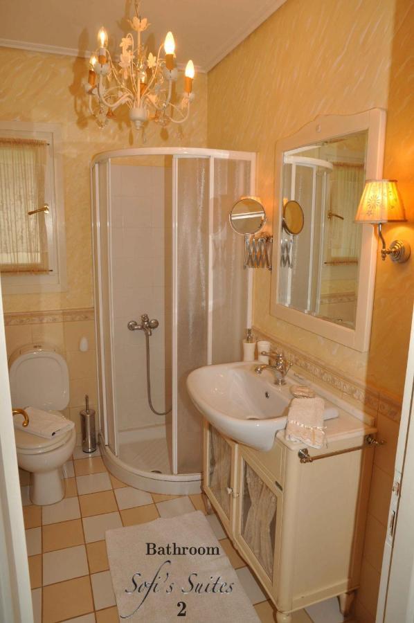 Sofi'S Suites Andros Екстер'єр фото