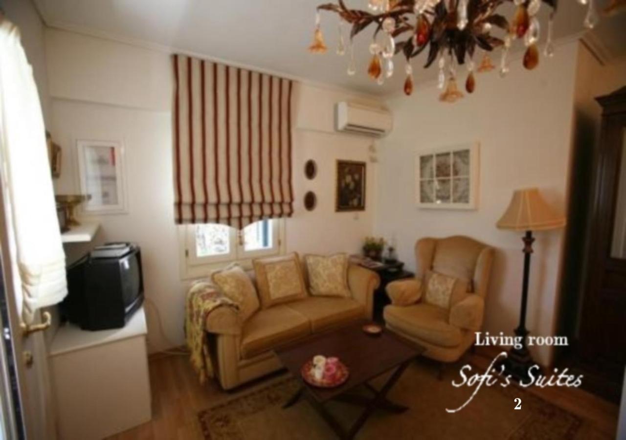Sofi'S Suites Andros Екстер'єр фото